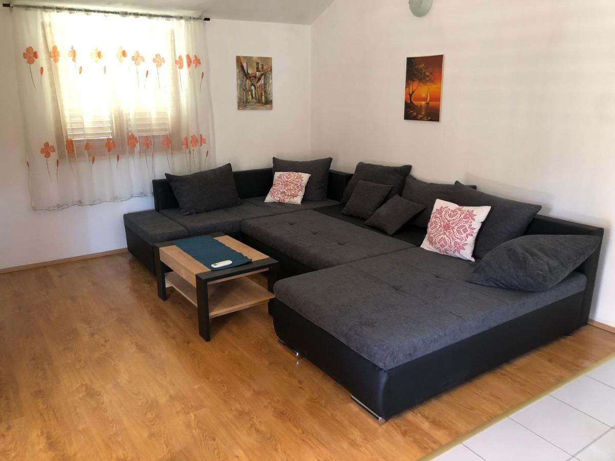 Apartman Sternak Kraj  Zewnętrze zdjęcie